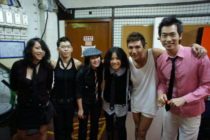 35386_419249081191_504166191_4486216_826020_n